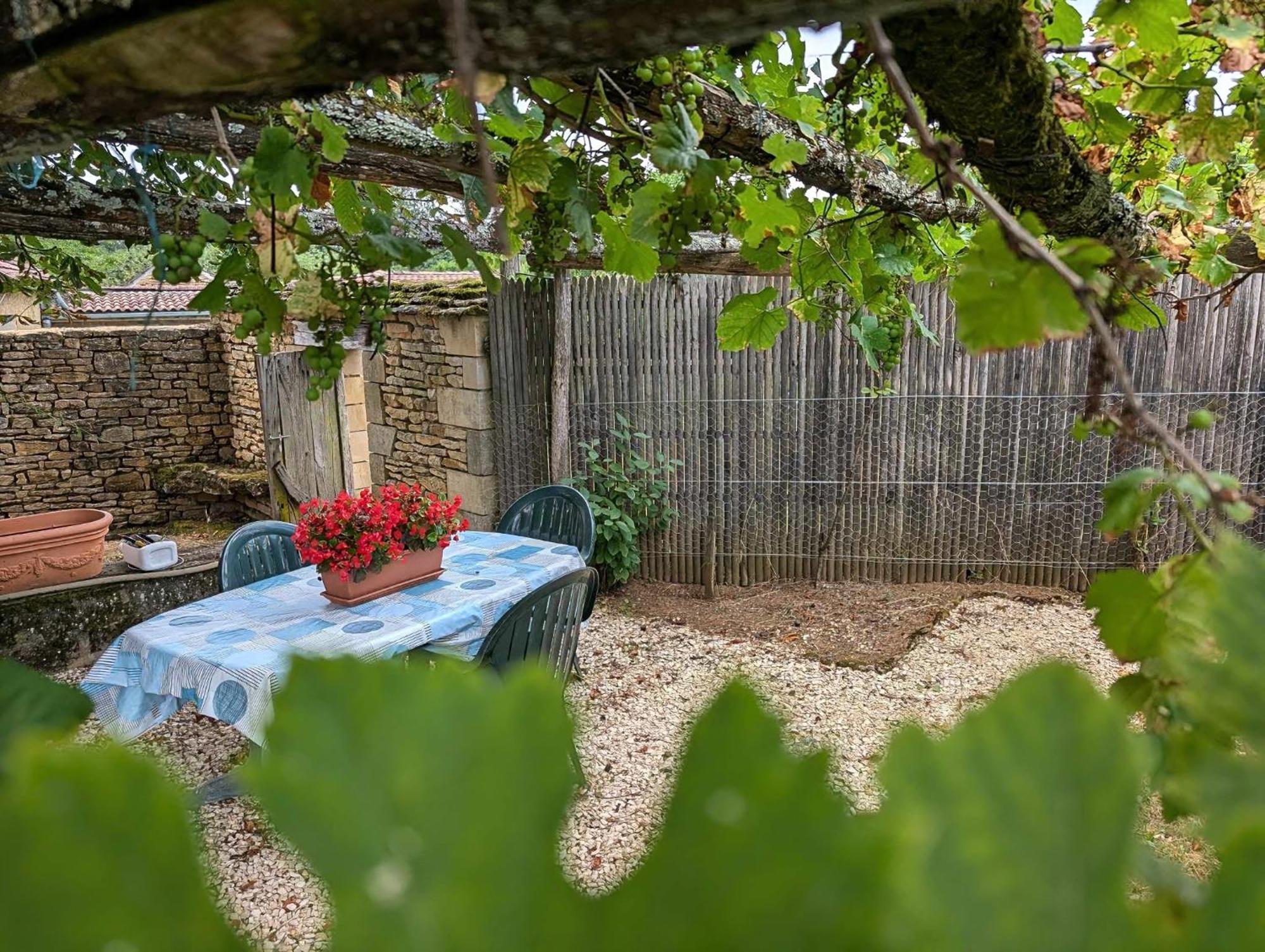 Vila La Bougie Perlee 2 Saint-Crépin-et-Carlucet Exteriér fotografie